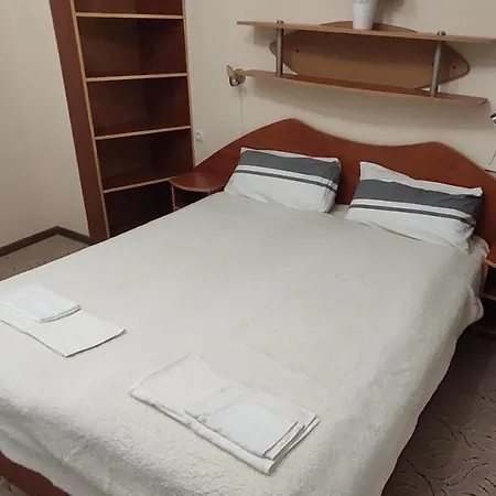 уютен в - 2 спални и кухня *